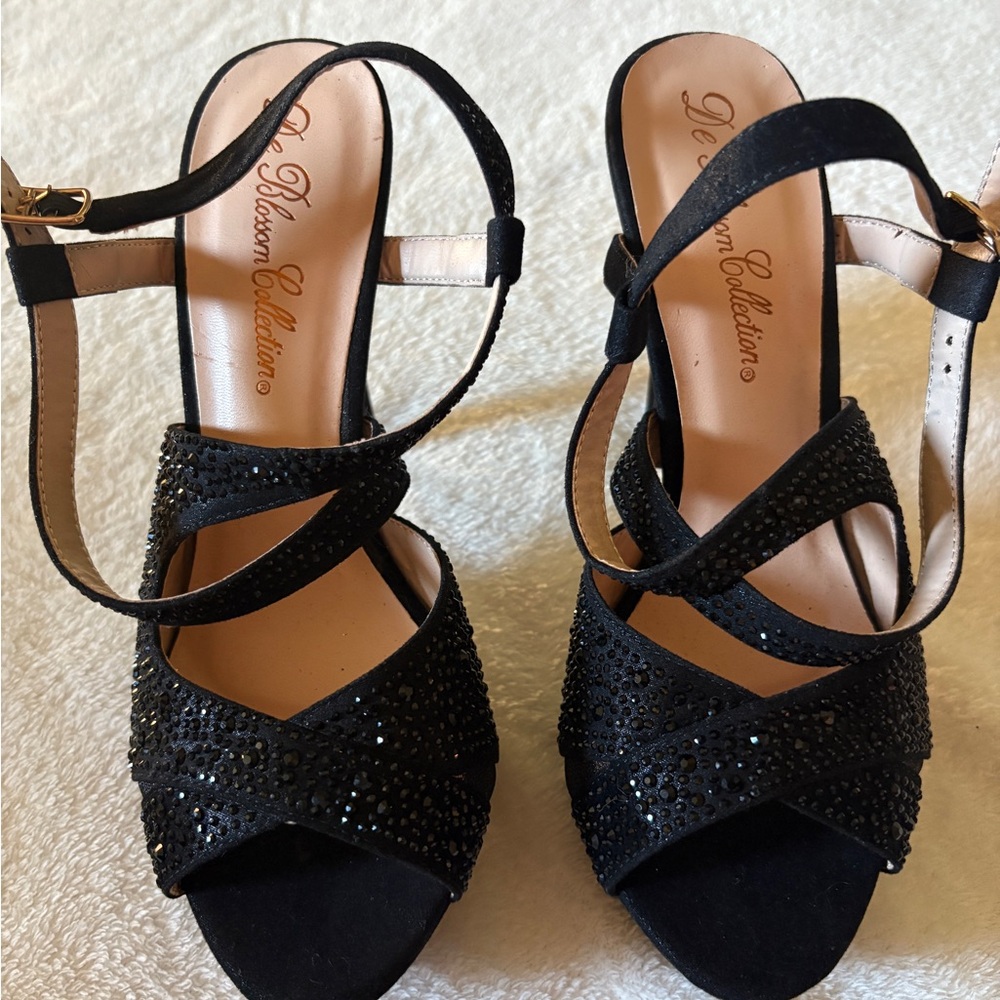 De Blossom Collection Black Strappy Heels